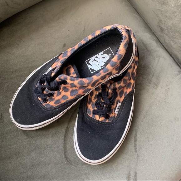Cheetah Vans - Picture 3 of 9